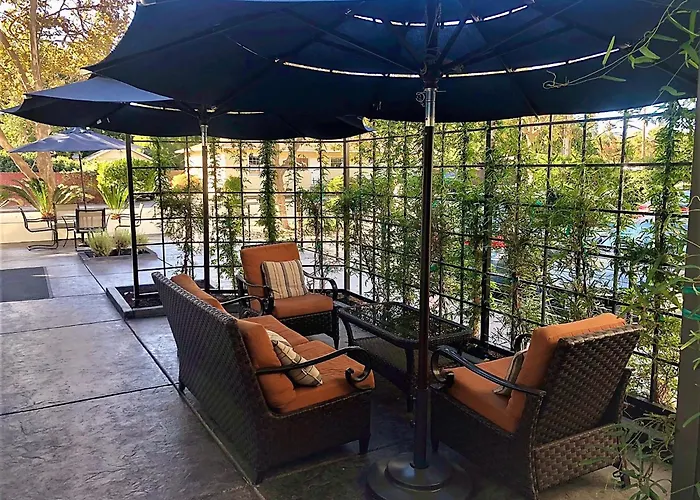 Aggie Inn, An Ascend Collection Hotel