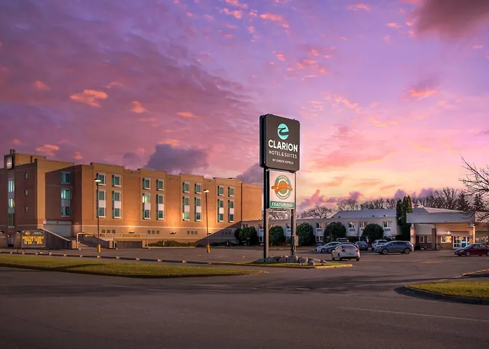 Clarion Hotel & Suites Brandon