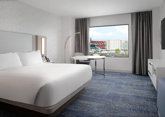 Hilton Santa Clara - Newly Renovated Hotel