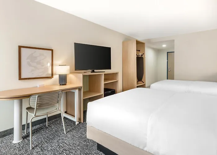 Spark By Hilton Roanoke Airport