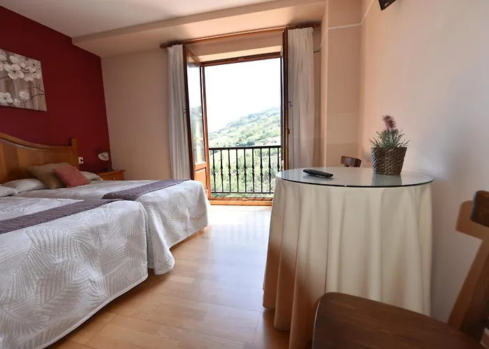 Hotel Restaurante Casa Petronila Taramundi