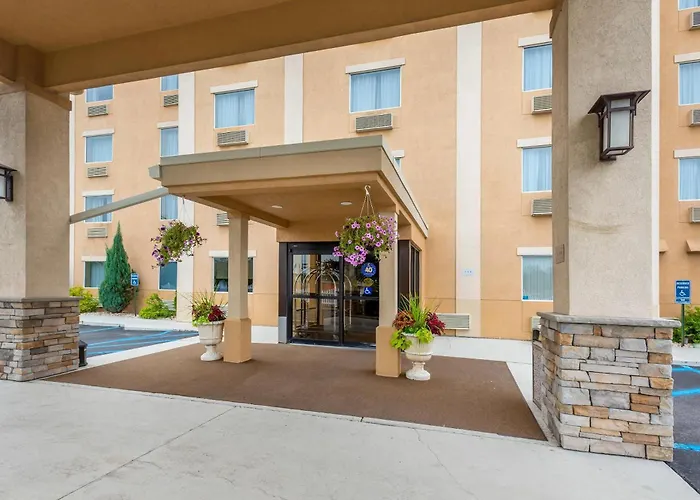 Comfort Inn & Suites Wilkes Barre - Arena