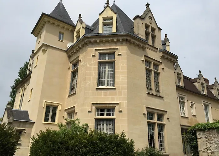Le Castel Ecossais Bed and Breakfast Senlis 