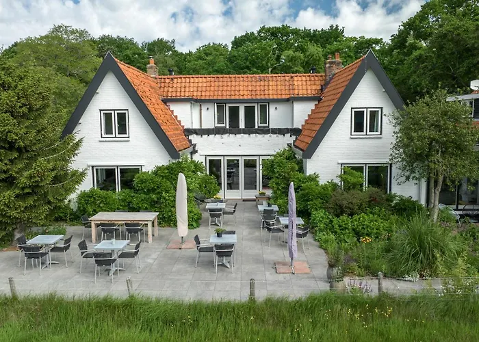 Villa de Hazelaar Schoorl