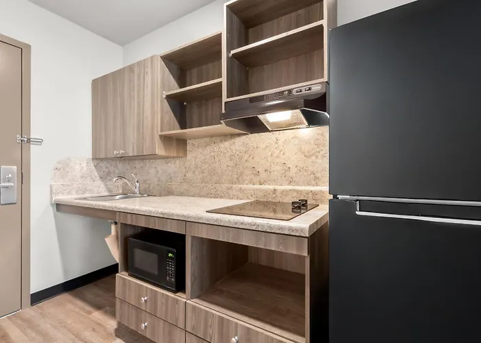 Woodspring Suites Atlanta Airport