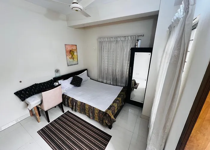 Gulshan Guest House