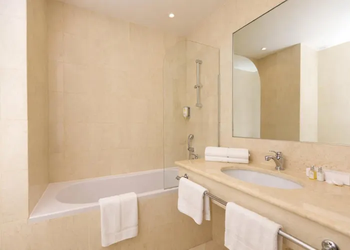 Grand Hotel Moderne Lourdes