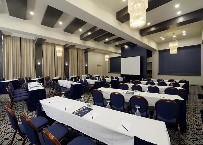 Hilton Mystic Hotel