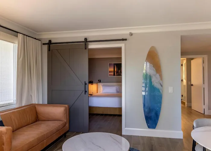 The Waterfront Beach Resort, A Hilton Hotel Huntington Beach