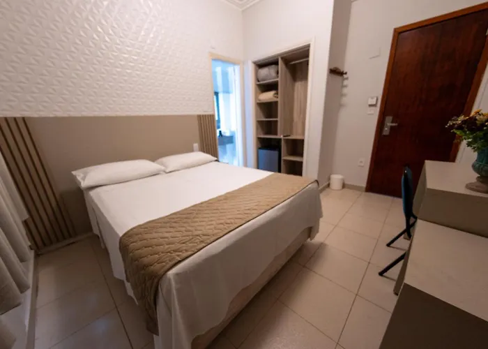 Santa Mônica Palace Hotel