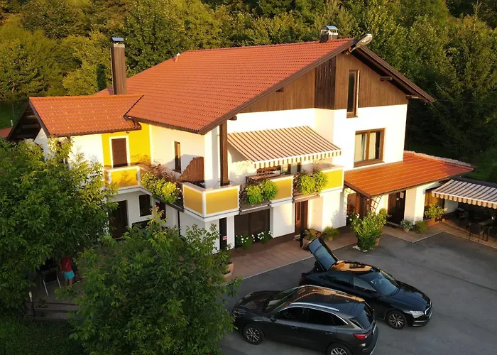 Guesthouse Sanabor Postojna