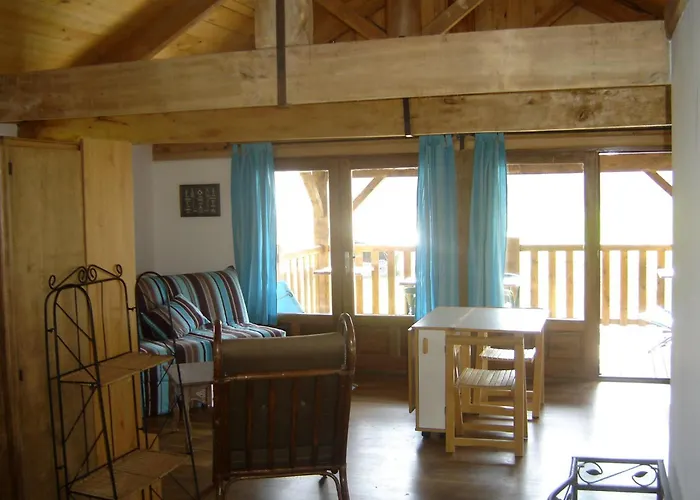 Paysannerie des Versanes - Chambres et gîte Tour-de-Faure
