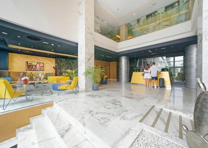 Design Plus Bex Hotel