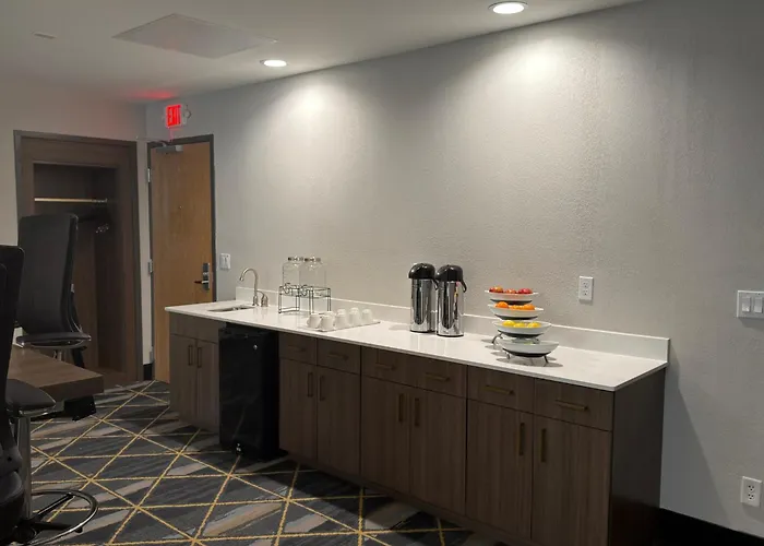 Holiday Inn Midland By Ihg