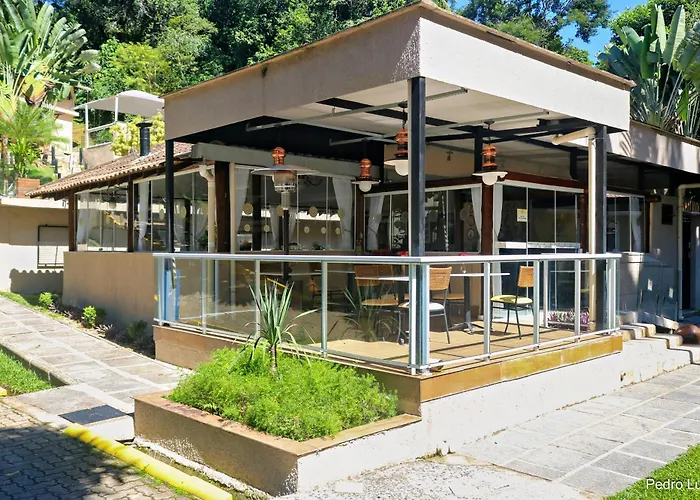 Pousada Reserva Penedo