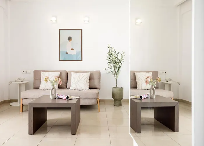 Coral Hotel - Hotelia Hospitality Group