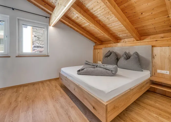 Bed and Breakfast Garni Schmiedhof Naturns
