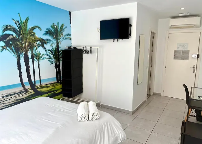 Solroom (Adults Only)