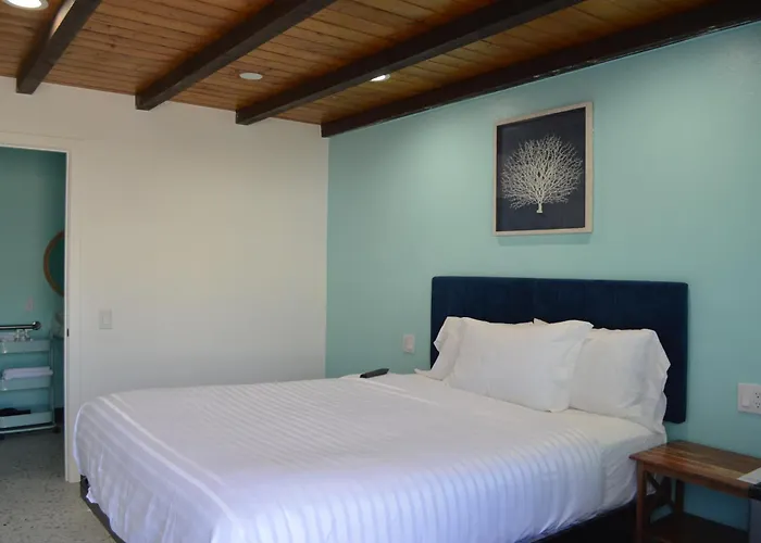 Calafia Inn San Clemente Newly Renovated