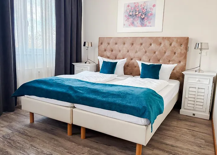 H24 Hoteltow