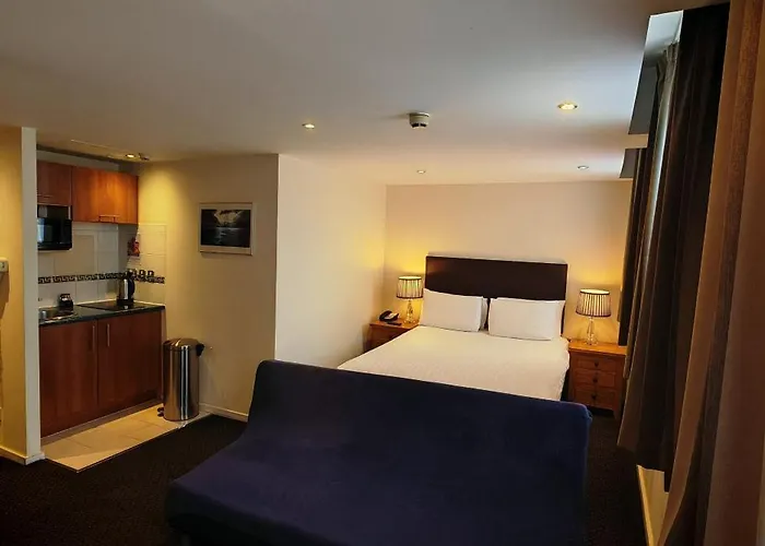 Grand Plaza Serviced Apartments