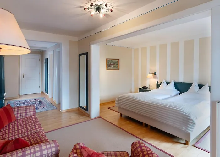 Seehotel Enzian Weissensee