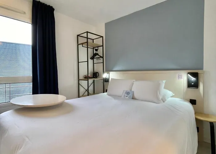 Kyriad Hôtel La Flèche