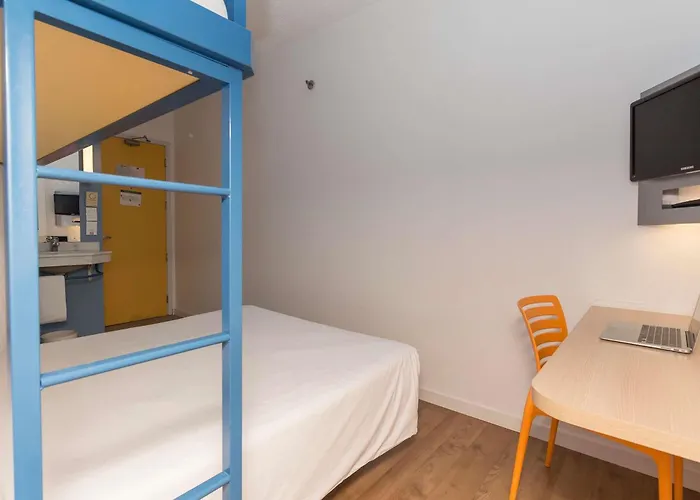 Ibis Budget Curitiba Centro