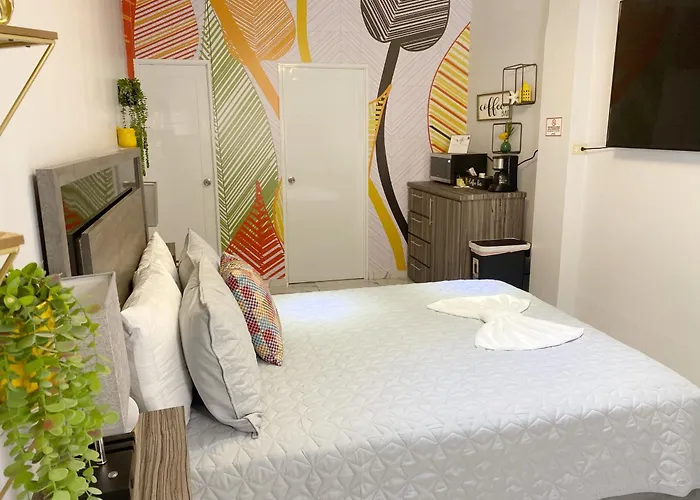 Itza-Bella Suites