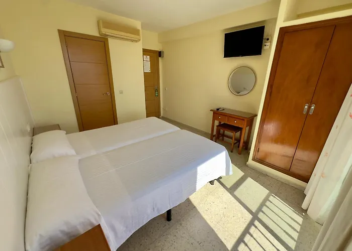 Hotel Cabello Torremolinos