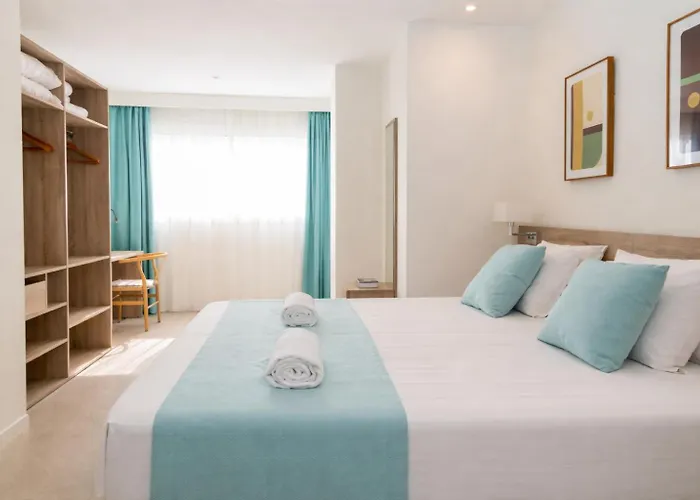 Aparthotel Marina Drach