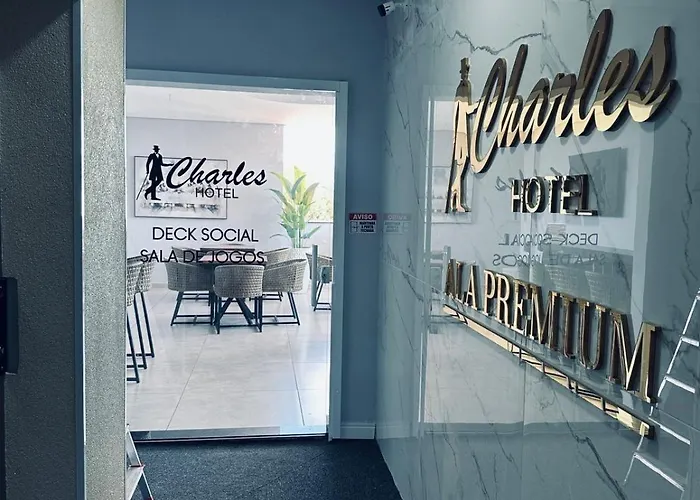 Charles Hotel Pôrto Ferreira