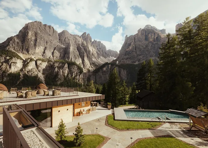 Kolfuschgerhof Mountain Resort