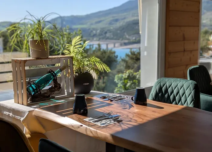 Logis Hotel Eden Lac Savines