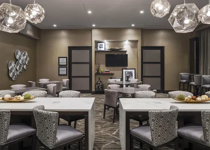 Hampton Inn & Suites Bridgewater, Nj
