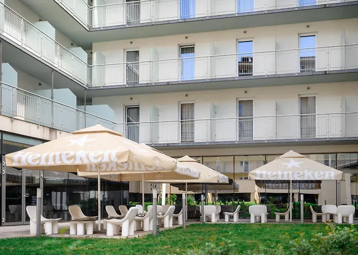 Akeah Verdi Budapest