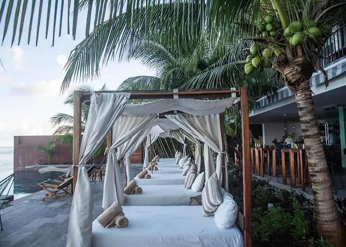 Hotel B Unique