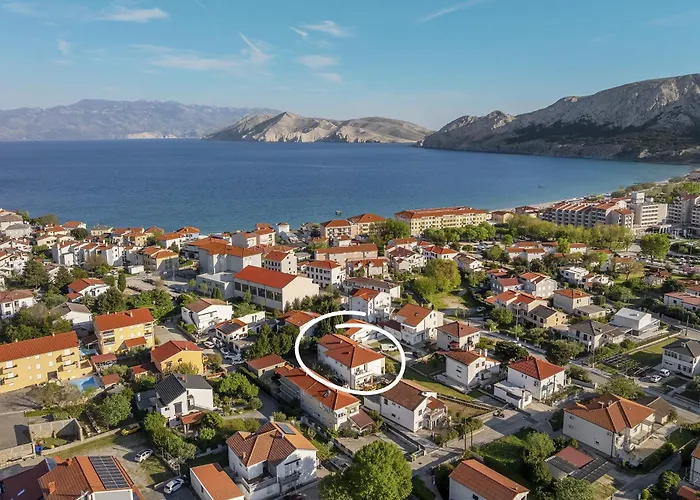 Rooms & Apartment Albina Baška