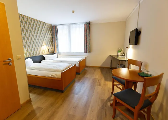 HOTEL BREMER TOR, Bestes Hotelfrühstück, Self-Check-In 24 h