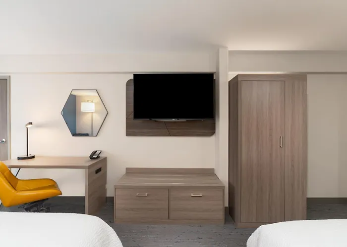 Holiday Inn Express & Suites Bozeman West By Ihg