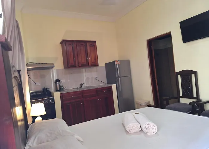Apartamentos En Edificio Amapola Zona Colonial Malecon Santo Domingo