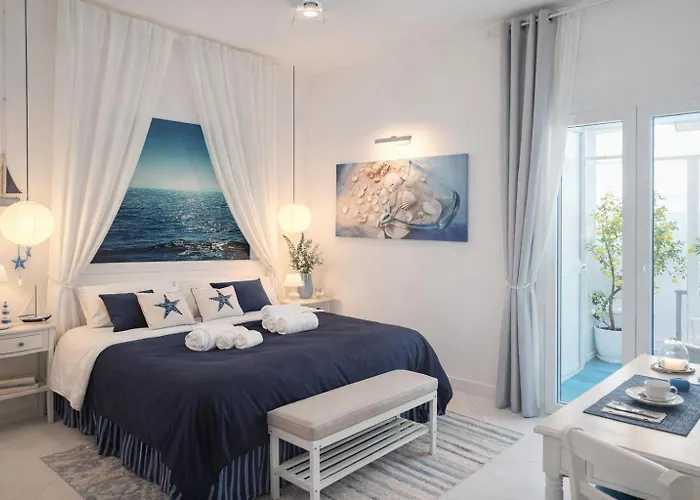 Blue Life, Luxury Rooms Beachfront Rooftop Between Palermo And Cefalu'