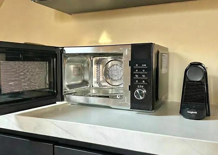 Breda Apartment W Kitchen & Private Bathroom 2P