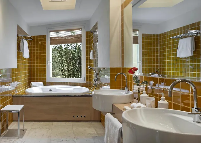 L'Ea Bianca Luxury Resort Baja Sardinia