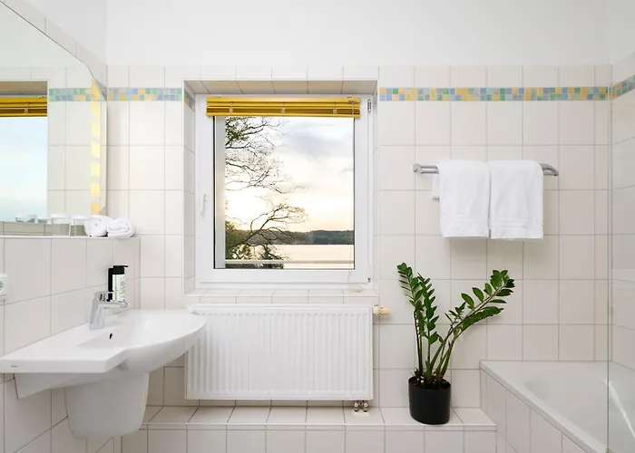 Hotel Schloss Berg Berg am Starnberger See