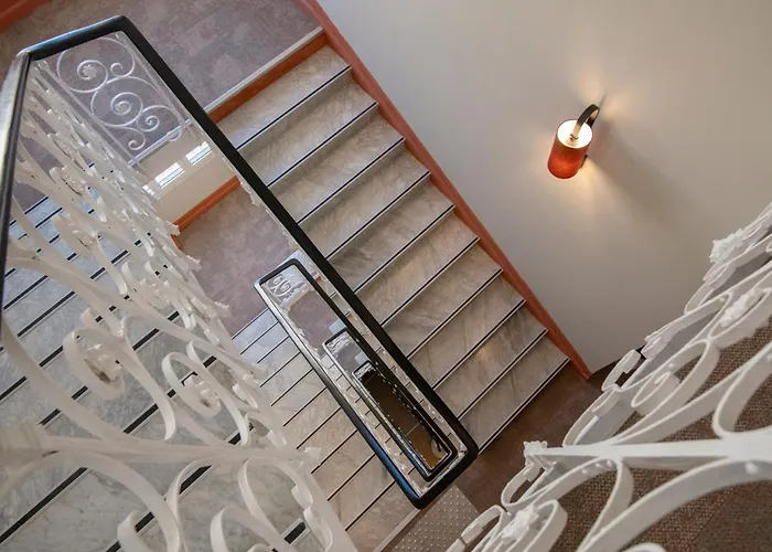 Hotel Du Midi Niza