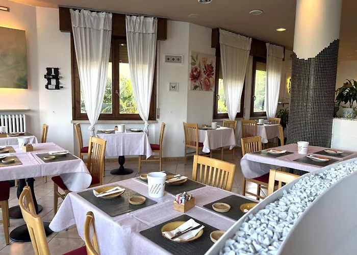 Hotel Renata