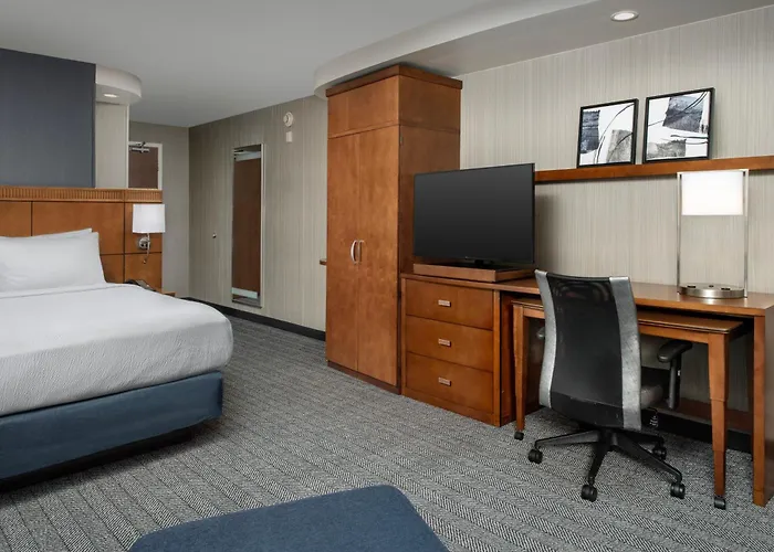 Courtyard By Marriott Seattle Kirkland