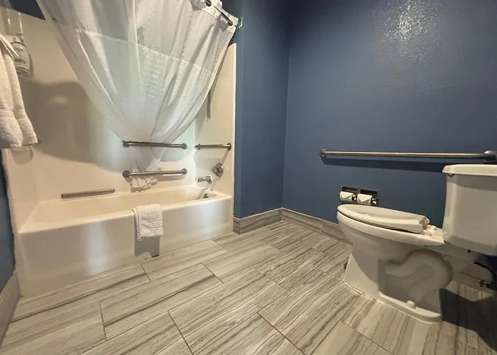 Baymont By Wyndham Evansville North/Haubstadt Warrenton