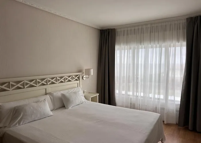 Hotel Playa de Los Locos Suances